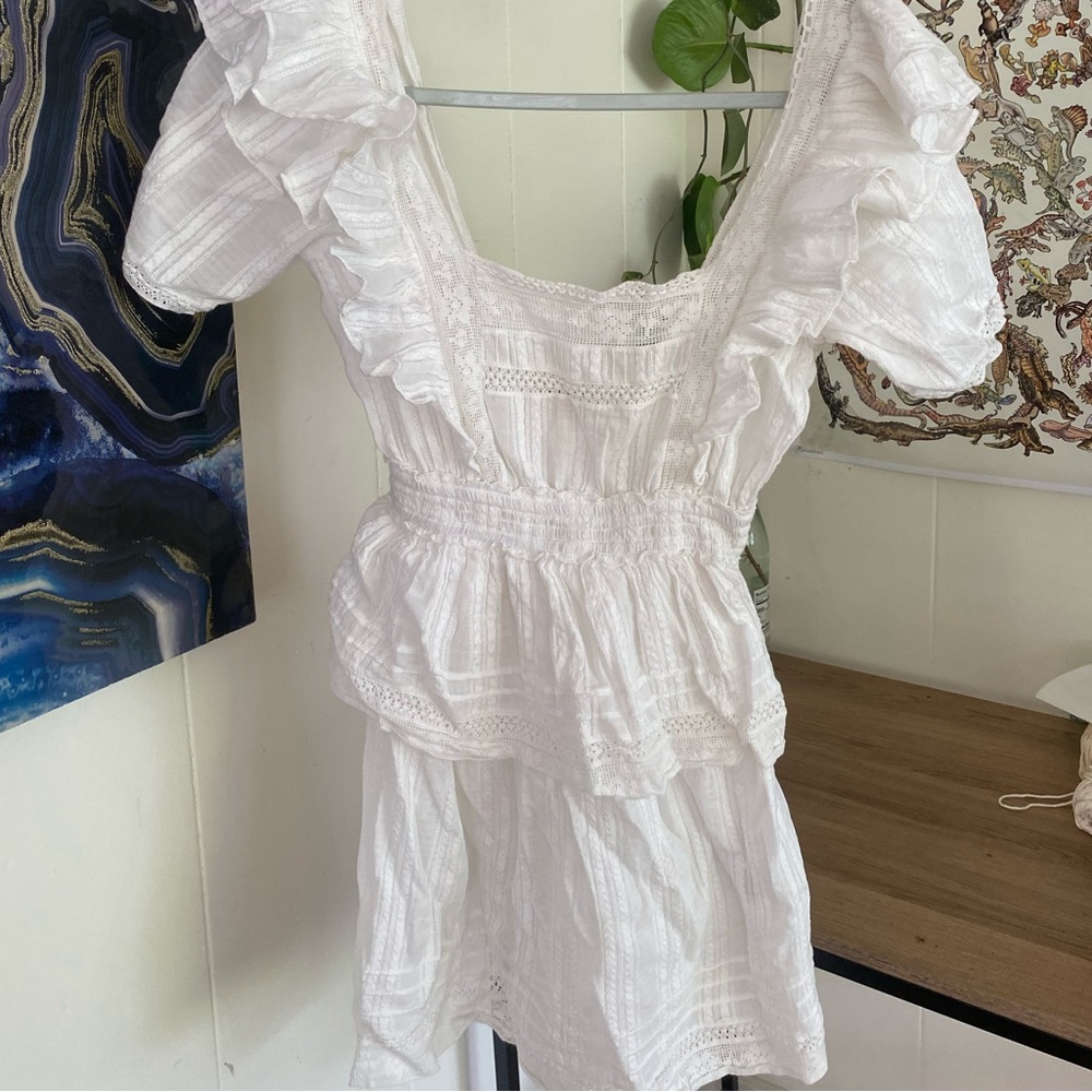 White lace dress